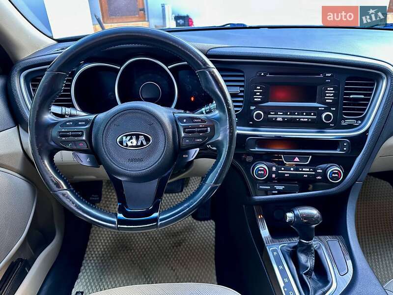 Седан Kia Optima 2014 в Одессе