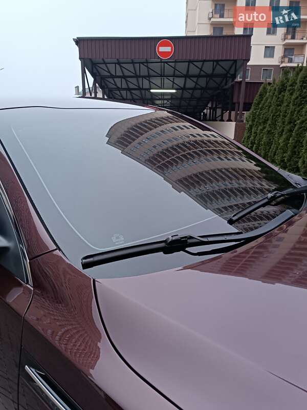 Седан Kia Optima 2012 в Одессе