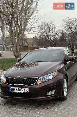Седан Kia Optima 2014 в Николаеве