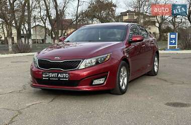 Седан Kia Optima 2015 в Николаеве
