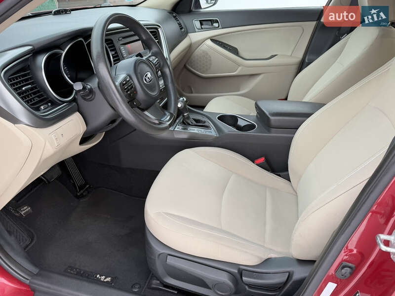 Седан Kia Optima 2013 в Борисполе