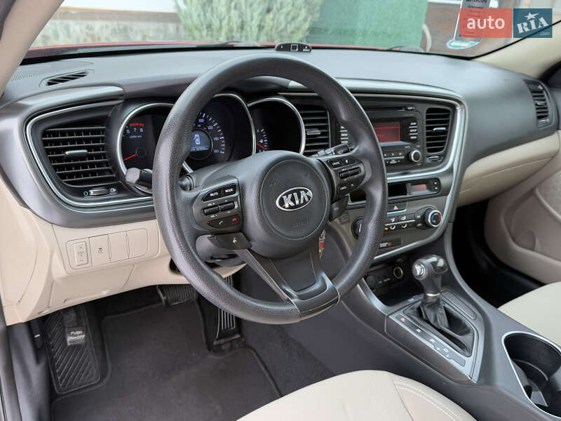 Седан Kia Optima 2013 в Борисполе