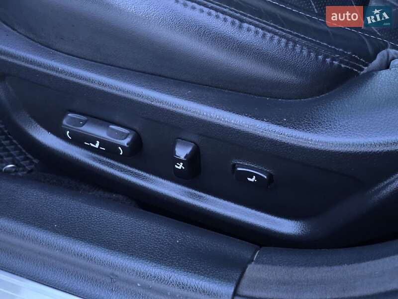 Седан Kia Optima 2014 в Тернополі