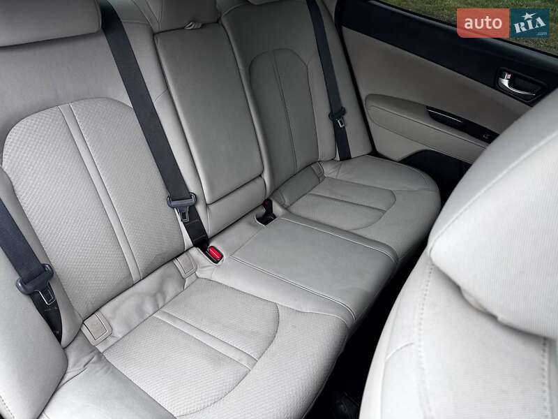Седан Kia Optima 2016 в Козельщине фото 41 Седан Kia Optima 2016 в Козельщине