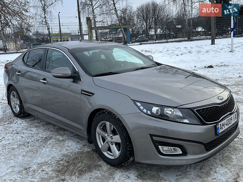 Седан Kia Optima 2015 в Житомирі
