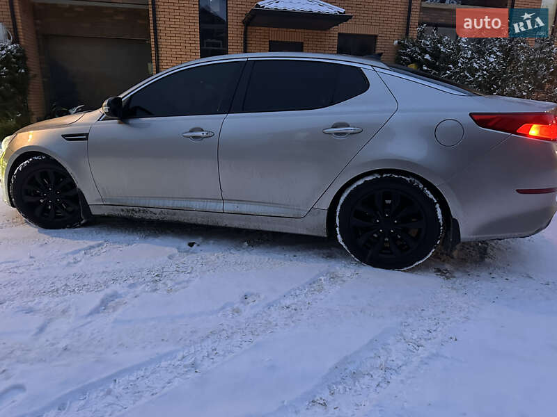 Седан Kia Optima 2014 в Виннице