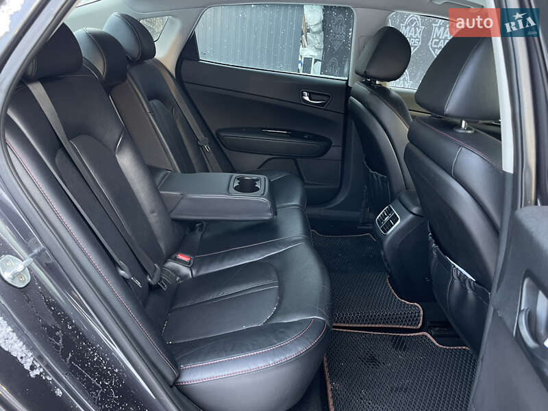 Седан Kia Optima 2017 в Киеве фото 9 Седан Kia Optima 2017 в Киеве