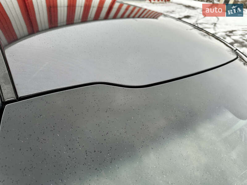 Седан Kia Optima 2011 в Харькове