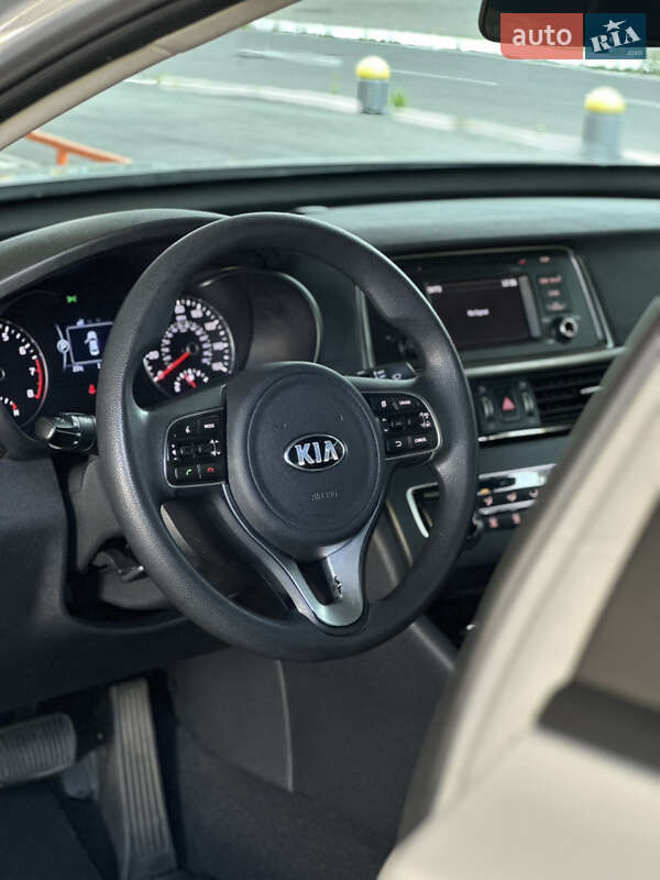 Седан Kia Optima 2016 в Киеве фото 6 Седан Kia Optima 2016 в Киеве