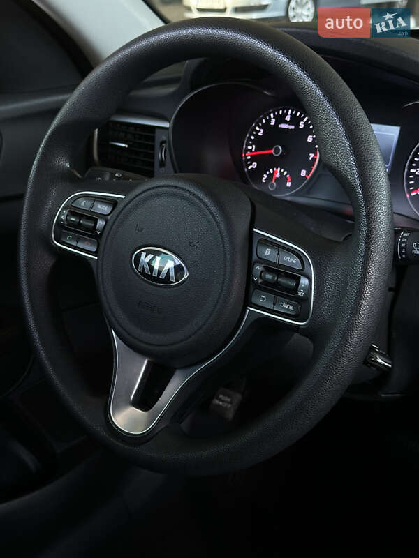 Седан Kia Optima 2016 в Киеве фото 35 Седан Kia Optima 2016 в Киеве