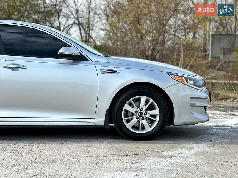 Седан Kia Optima 2016 в Киеве фото 63 Седан Kia Optima 2016 в Киеве