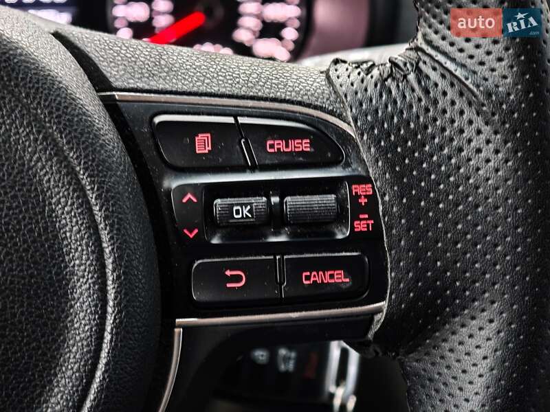 Седан Kia Optima 2018 в Харькове