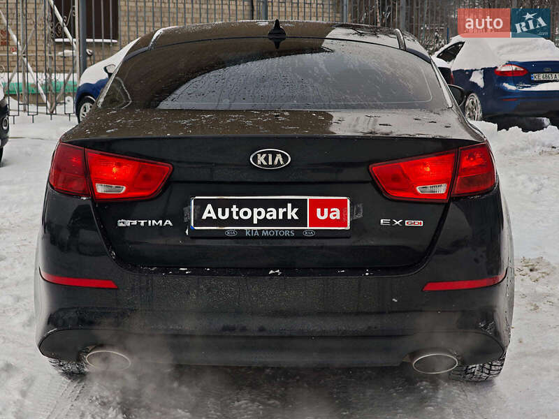 Седан Kia Optima 2015 в Харькове