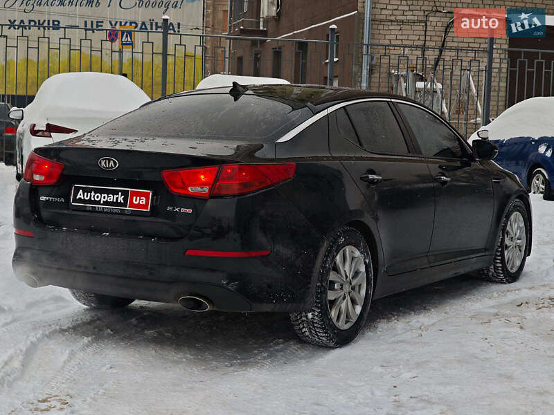 Седан Kia Optima 2015 в Харькове