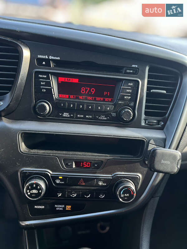 Седан Kia Optima 2012 в Николаеве