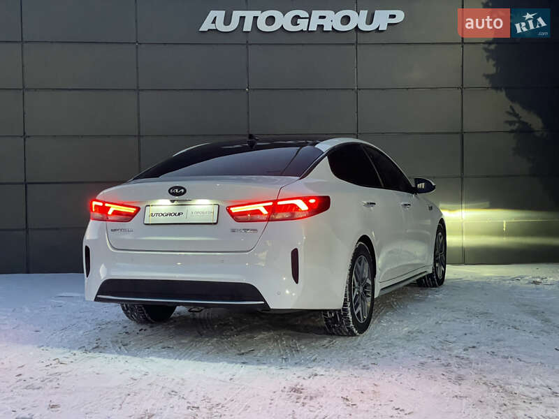 Седан Kia Optima 2019 в Одессе