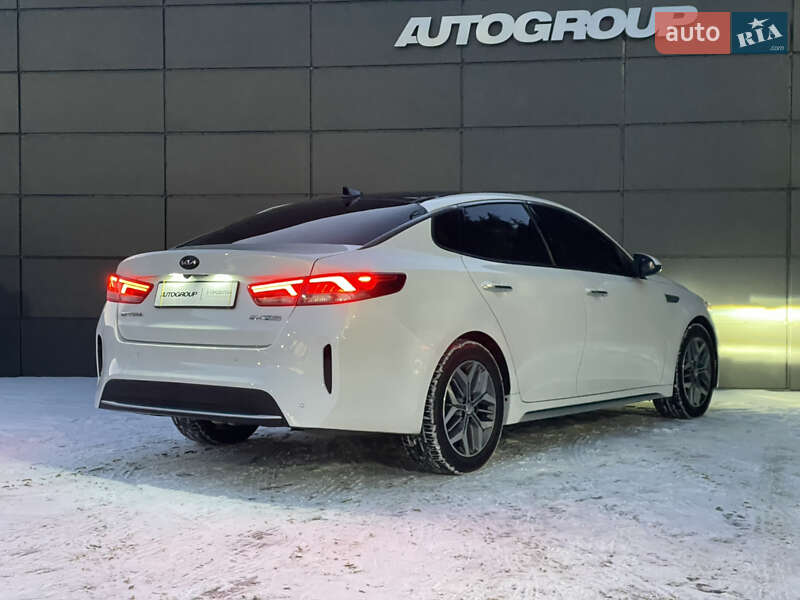 Седан Kia Optima 2019 в Одессе