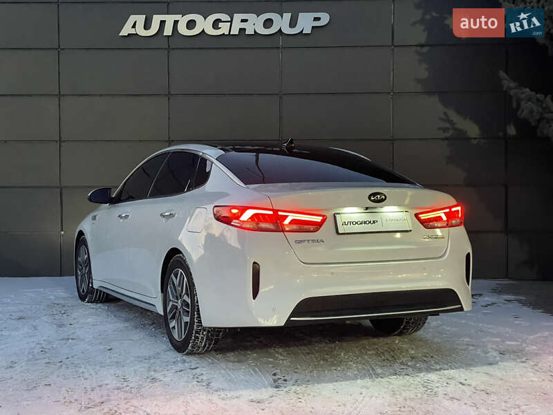Седан Kia Optima 2019 в Одессе