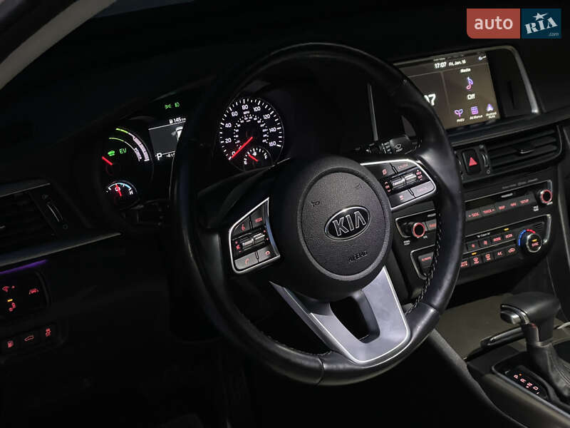 Седан Kia Optima 2019 в Одессе