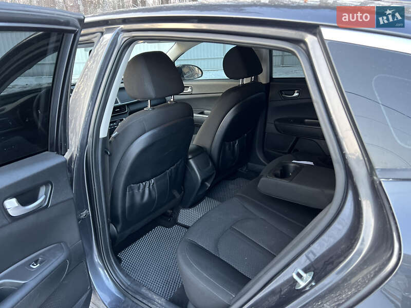 Седан Kia Optima 2017 в Полтаве фото 13 Седан Kia Optima 2017 в Полтаве