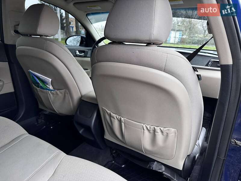 Седан Kia Optima 2016 в Козельщині