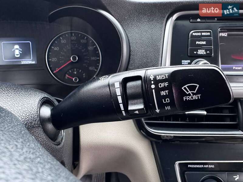 Седан Kia Optima 2016 в Козельщині