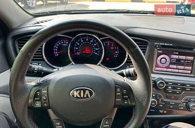 Седан Kia Optima 2013 в Ирпене