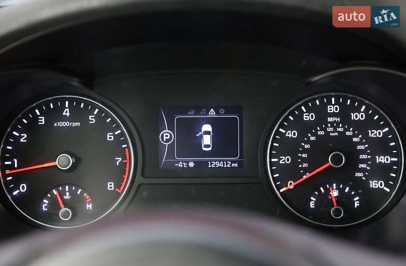 Седан Kia Optima 2018 в Киеве