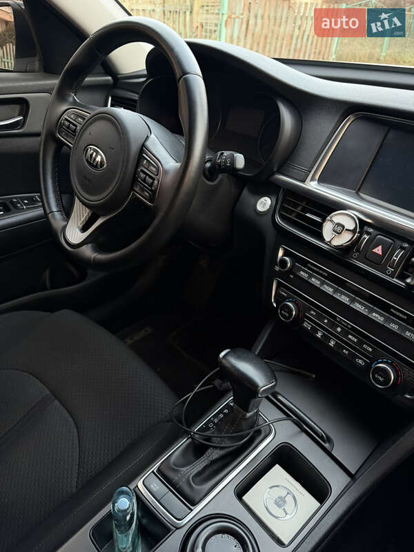 Седан Kia Optima 2017 в Києві фото 6 Седан Kia Optima 2017 в Києві