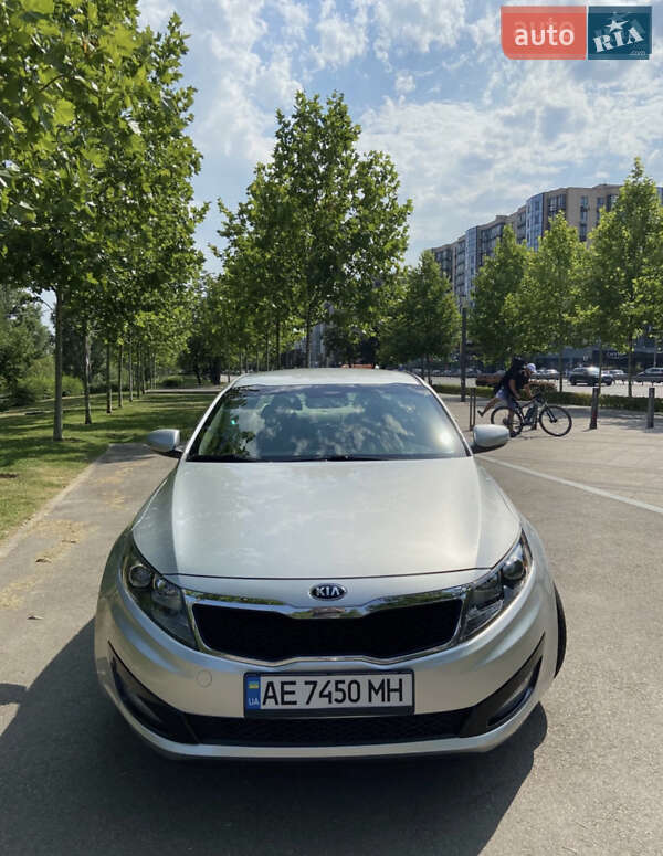 Седан Kia Optima 2013 в Киеве фото Седан Kia Optima 2013 в Киеве