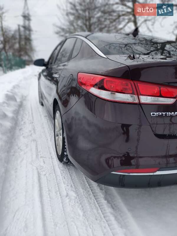 Седан Kia Optima 2018 в Житомирі