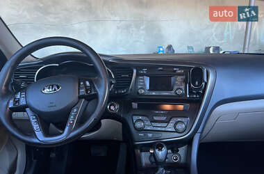 Седан Kia Optima 2013 в Старом Самборе