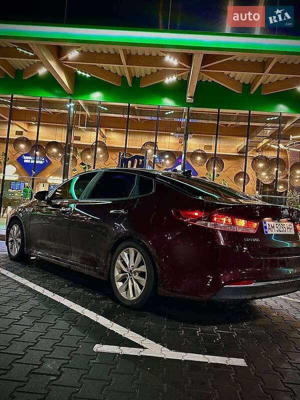 Седан Kia Optima 2018 в Житомирі