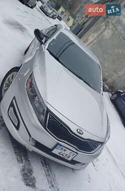 Седан Kia Optima 2014 в Сумах