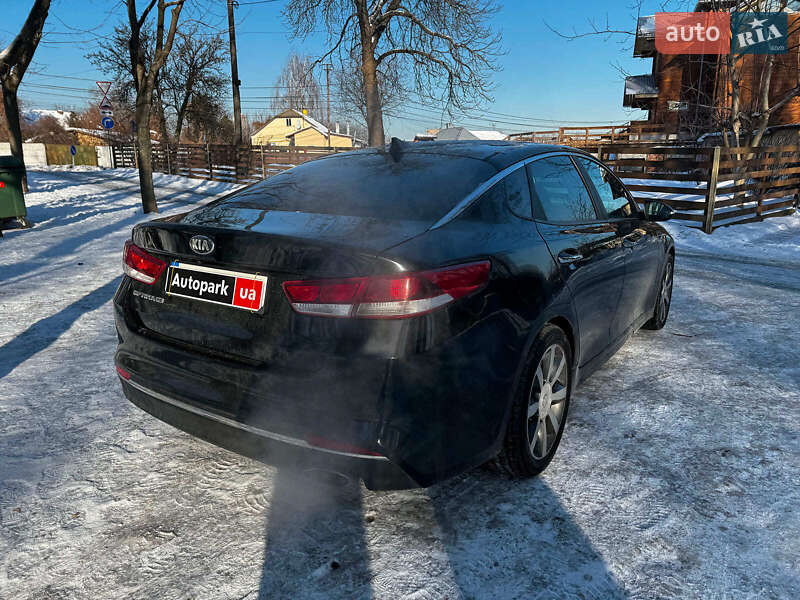 Седан Kia Optima 2015 в Києві