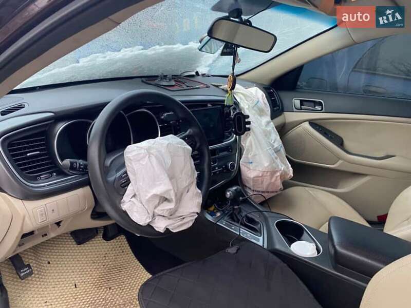 Седан Kia Optima 2014 в Миколаєві