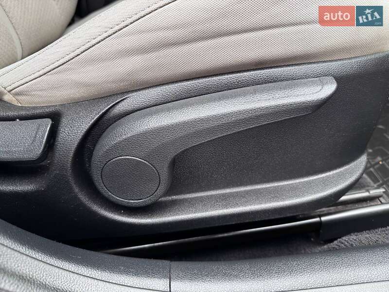 Седан Kia Optima 2016 в Козельщині