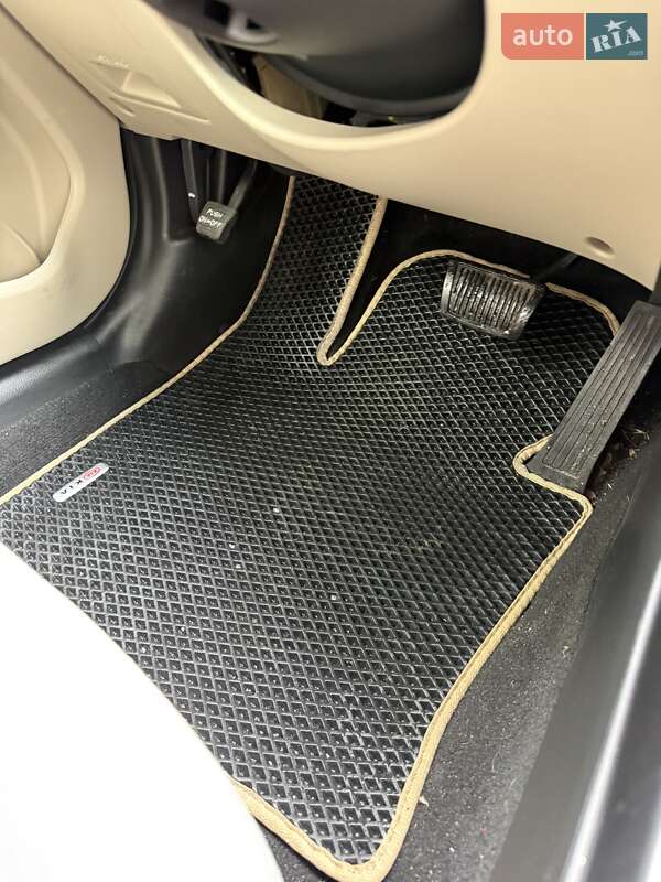 Седан Kia Optima 2014 в Киеве фото 49 Седан Kia Optima 2014 в Киеве