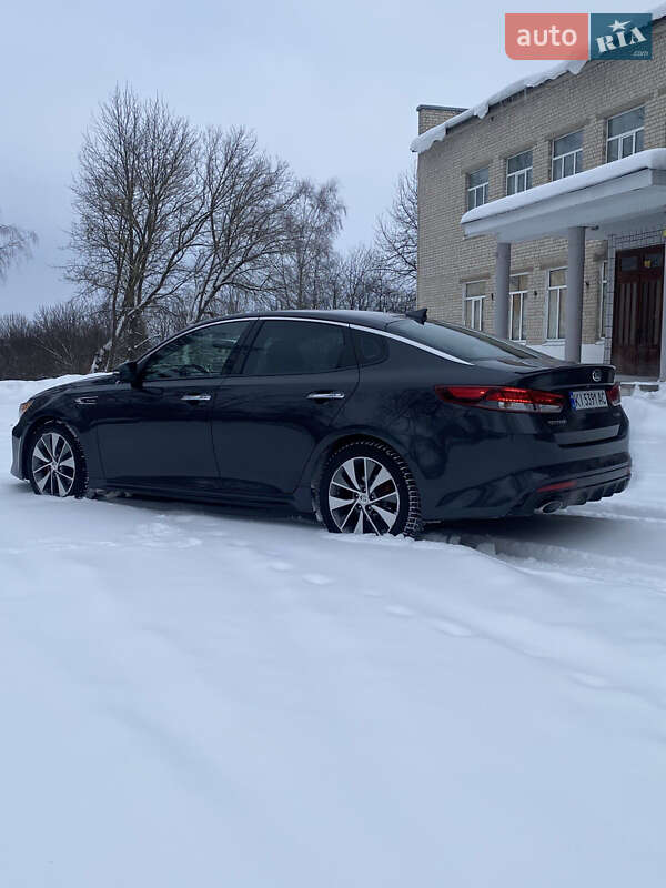 Седан Kia Optima 2017 в Києві
