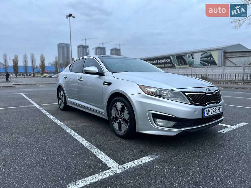 Седан Kia Optima 2012 в Полтаві