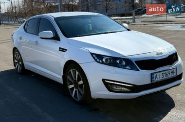 Седан Kia Optima 2012 в Ирпене