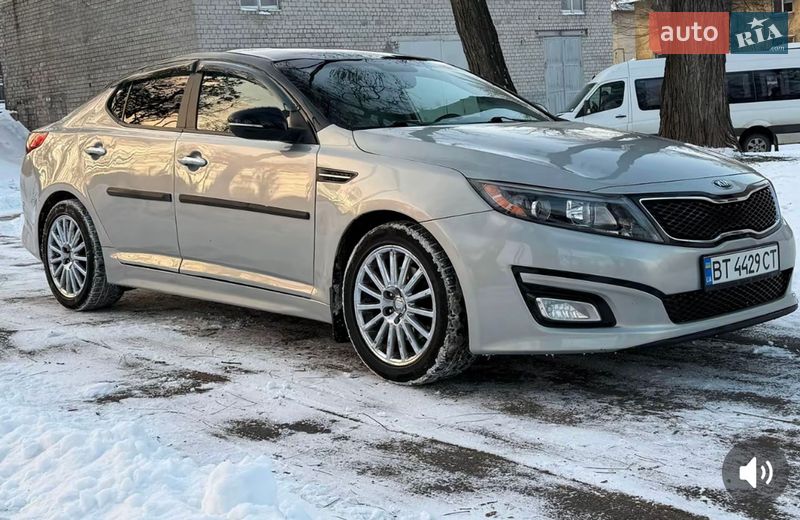 Седан Kia Optima 2014 в Полтаве