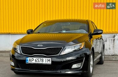 Седан Kia Optima 2014 в Запорожье