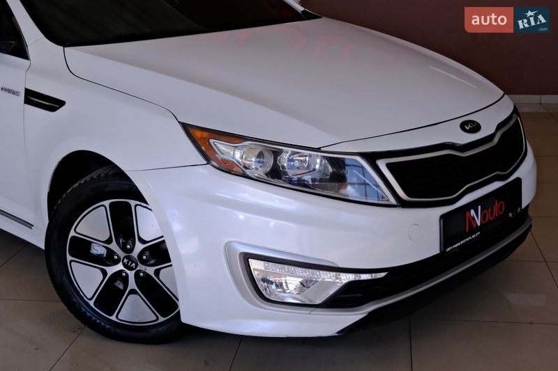 Седан Kia Optima 2013 в Одессе