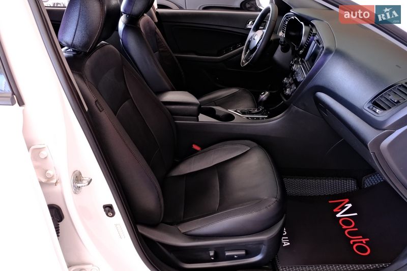 Седан Kia Optima 2013 в Одессе