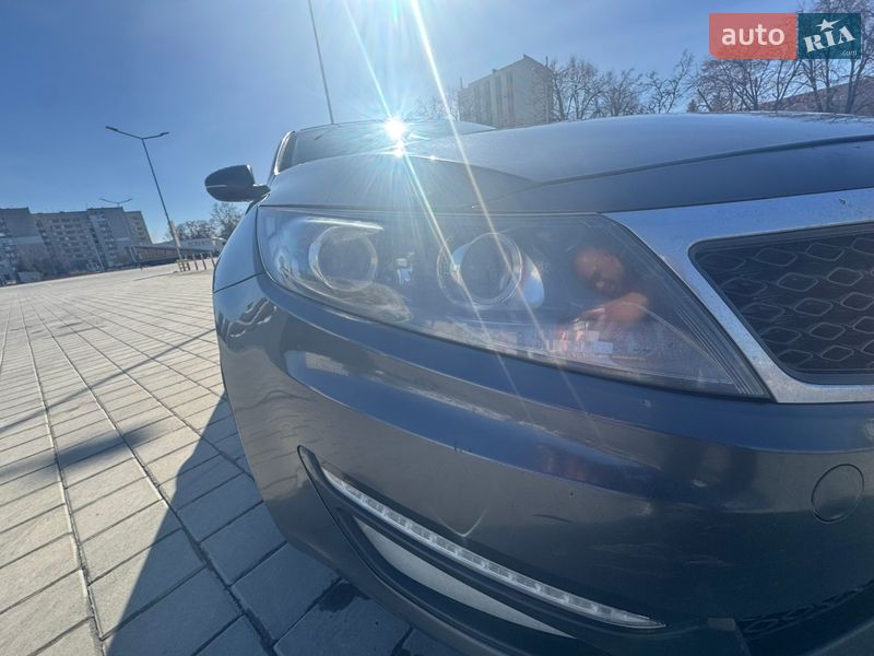 Седан Kia Optima 2012 в Корсунь-Шевченківському