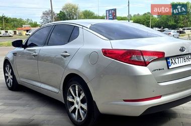 Седан Kia Optima 2012 в Харькове