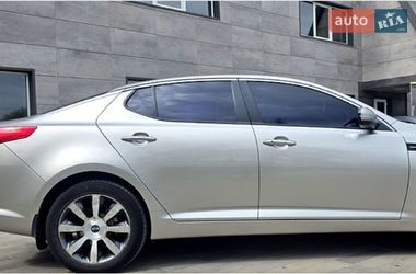 Седан Kia Optima 2012 в Харькове