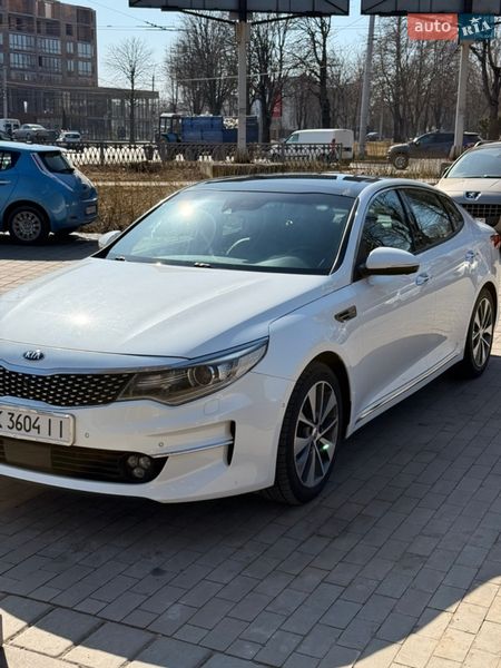 Седан Kia Optima 2016 в Ровно