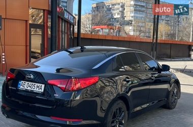 Седан Kia Optima 2013 в Днепре